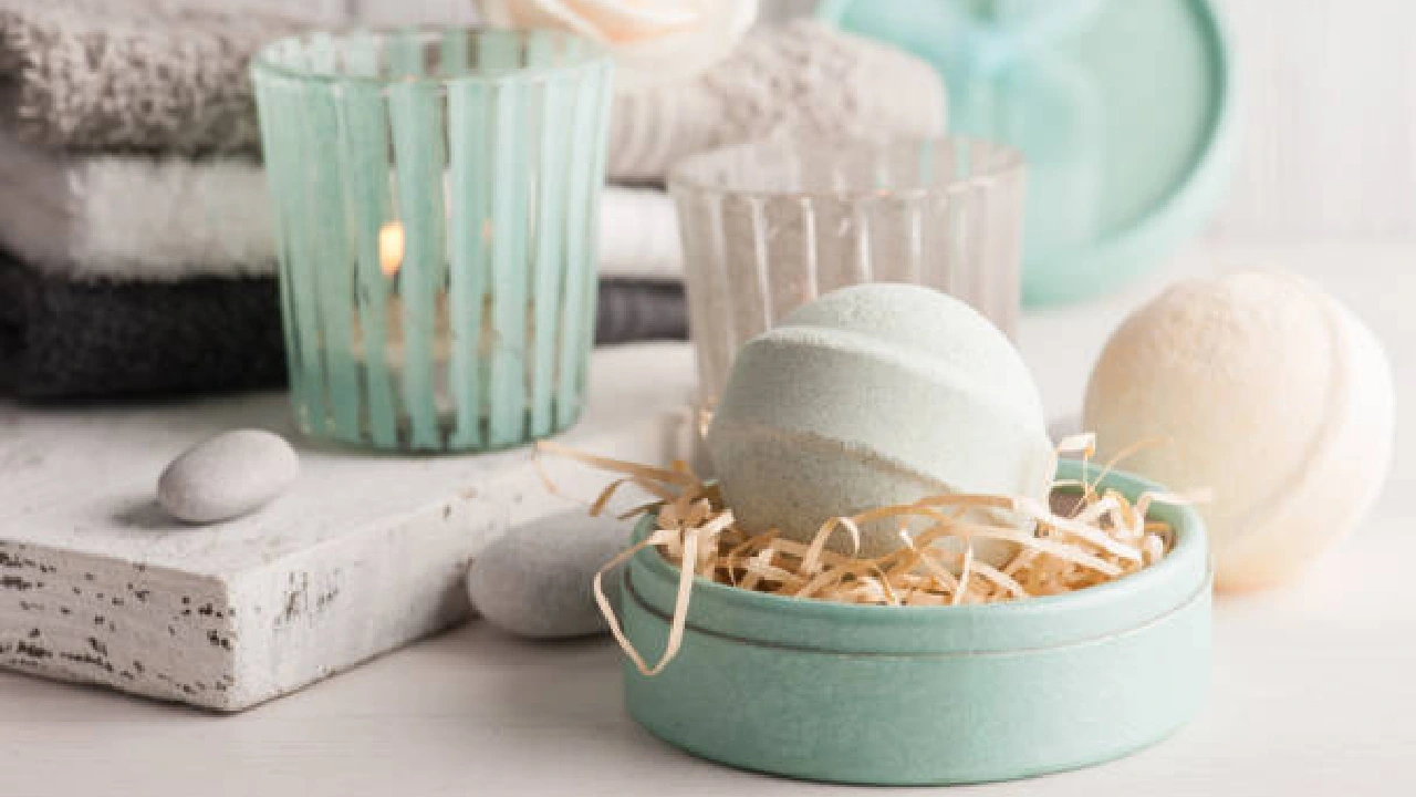 Eco-Friendly Bath Bomb Boxes